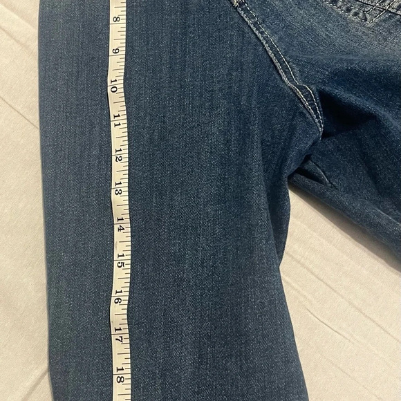 Torrid first at fit ladies collarless collar denim jacket SZ 3  button Jean. - Picture 15 of 16